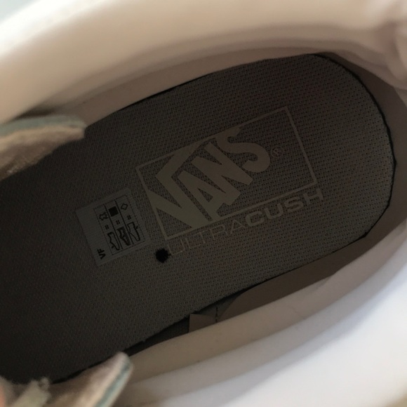 VANS SK8-HI REISSUE DX LEATHER WHISPER PINK SHOES - Picture 16 of 16